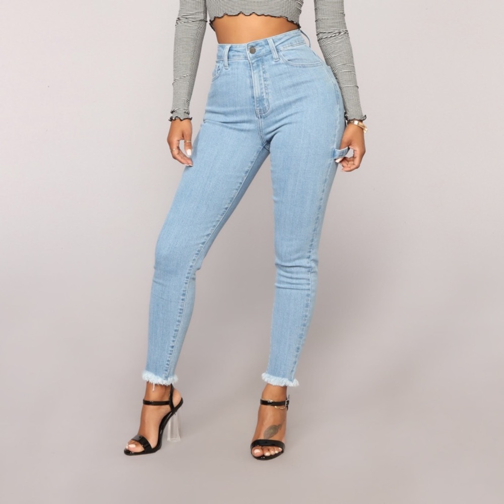 FashionNova Work Harder Ankle Jeans